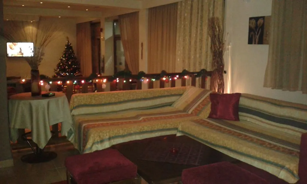 فندق مبيت وإفطار نيا موذانيا Rooms Thalia