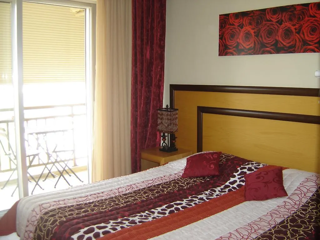 نيا موذانيا Rooms Thalia